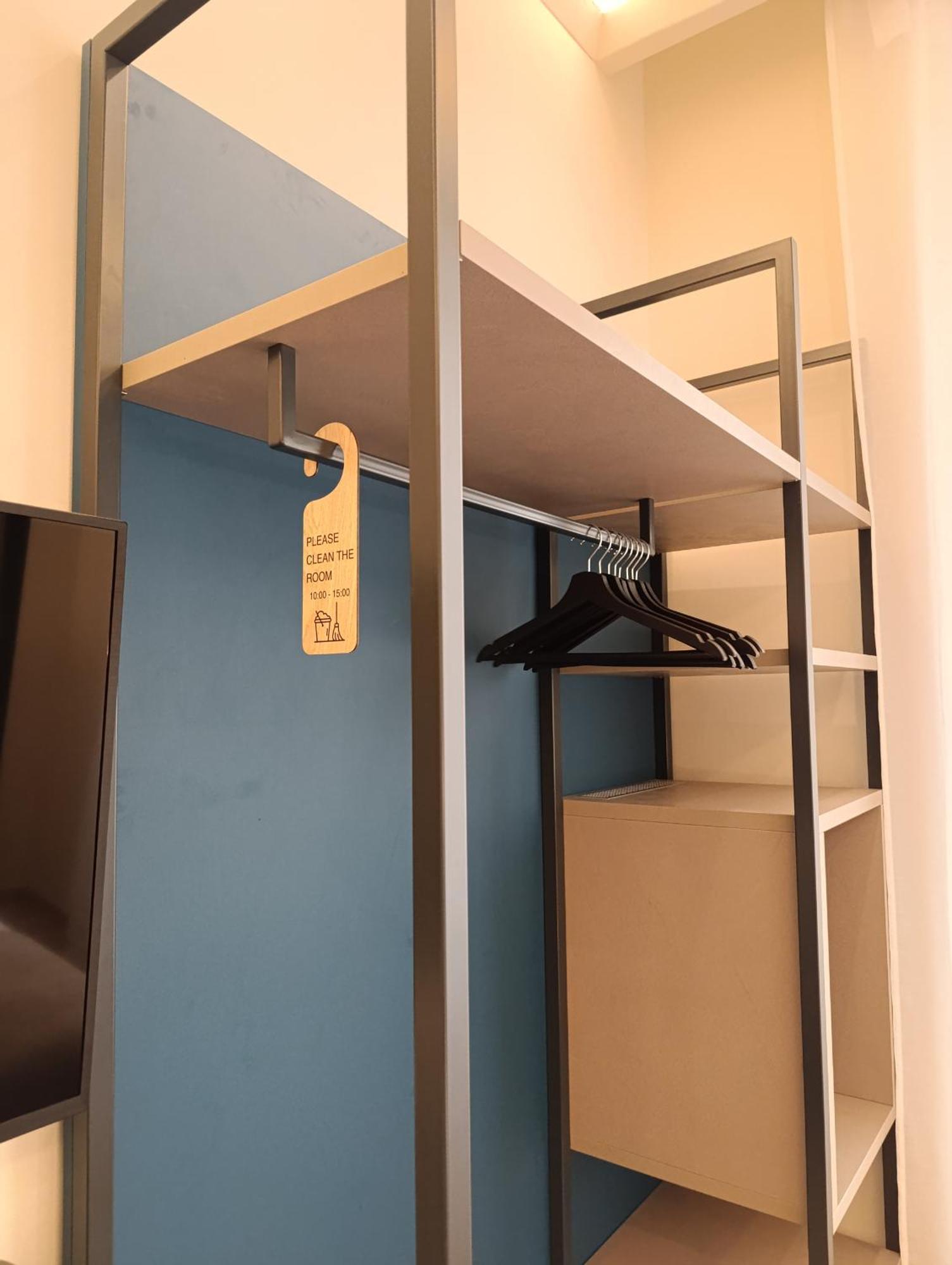 Honeycomb Apartment
